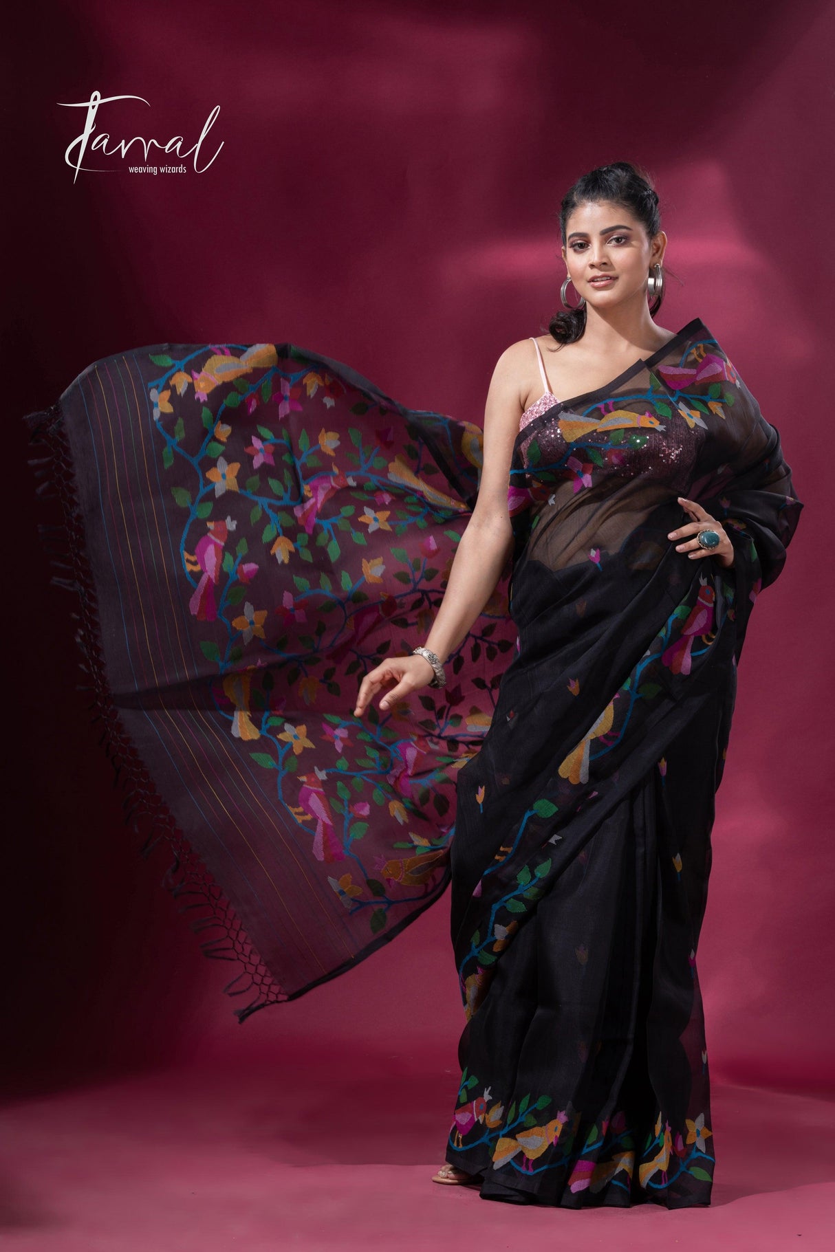 Black floral motifs floral motifs muslin silk handwoven jamdani saree