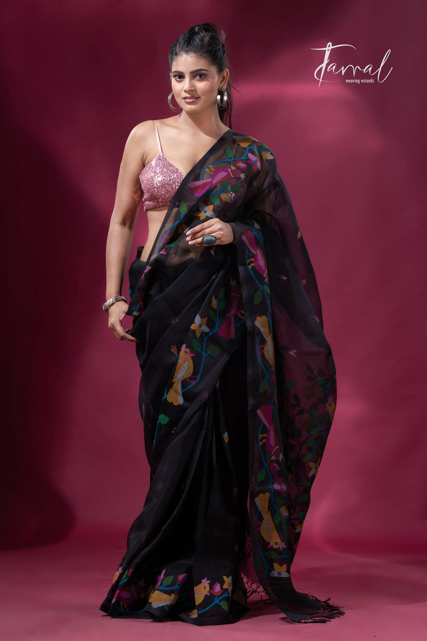 Black  floral motifs floral motifs muslin silk handwoven jamdani saree2