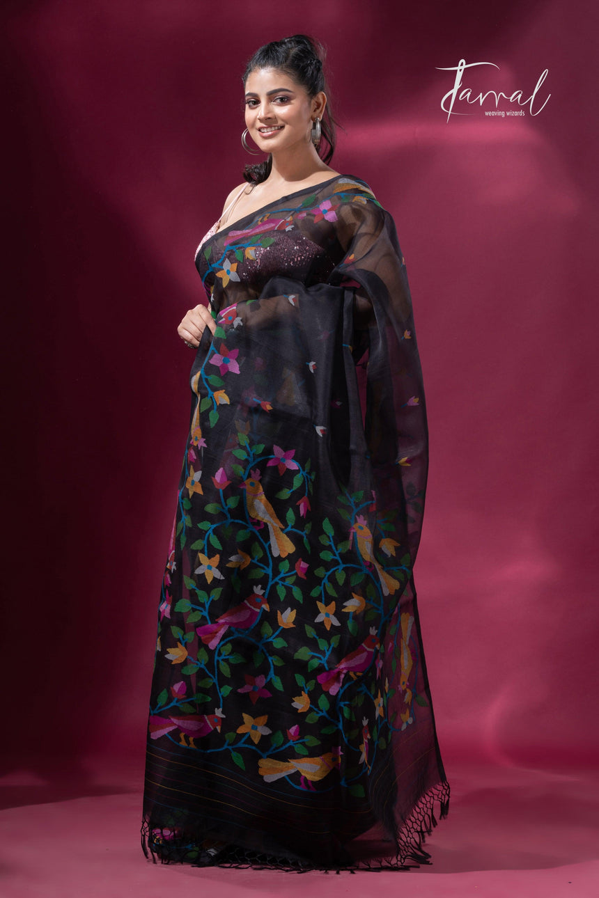 Black  floral motifs floral motifs muslin silk handwoven jamdani saree5
