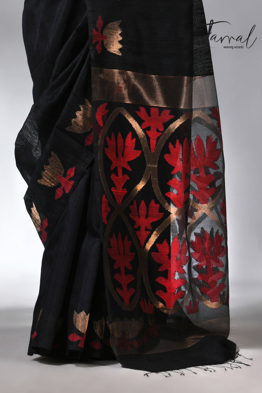Black with golden lotus matka silk handwoven jamdani saree