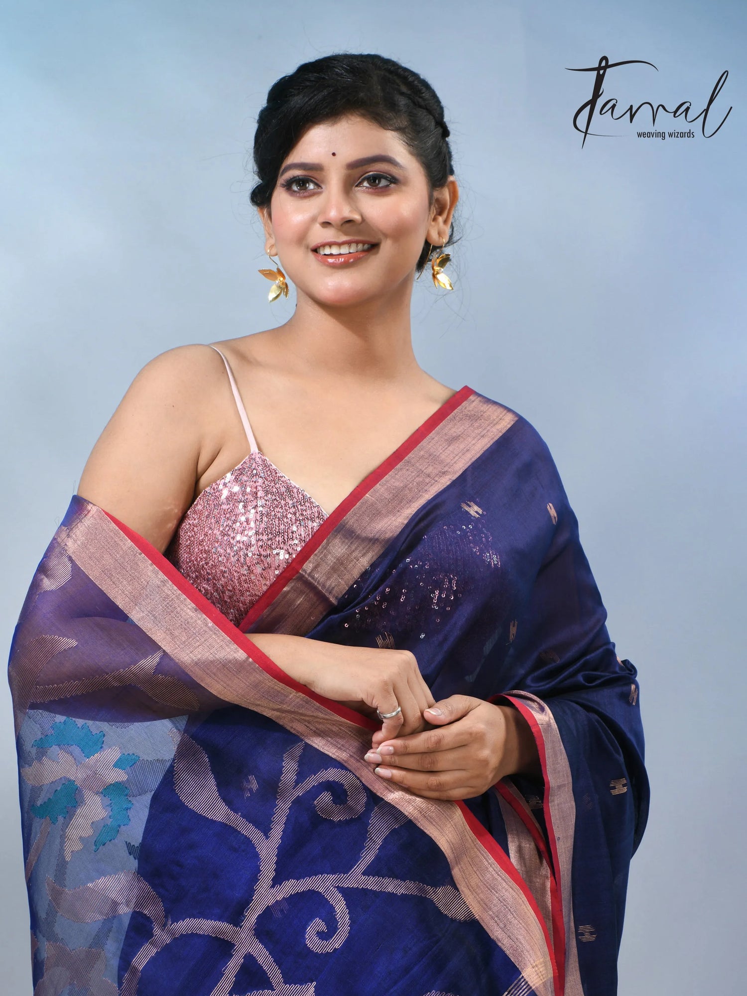 Blue with zari border bangalore silk handwoven jamdani sarees