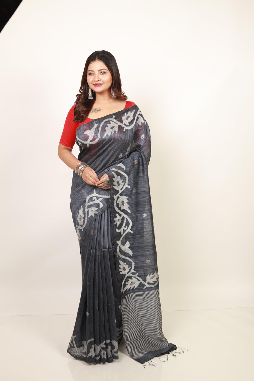 Blueish black alpona motifs handwoven jamdani saree in matka silk - Tamal Boutique