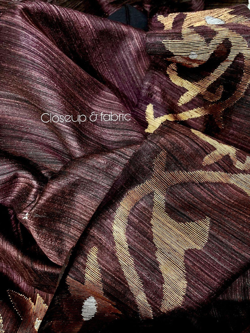 Chocolate brown with golden zari alpana motifs matka silk handwoven jamdani saree - Tamal Boutique
