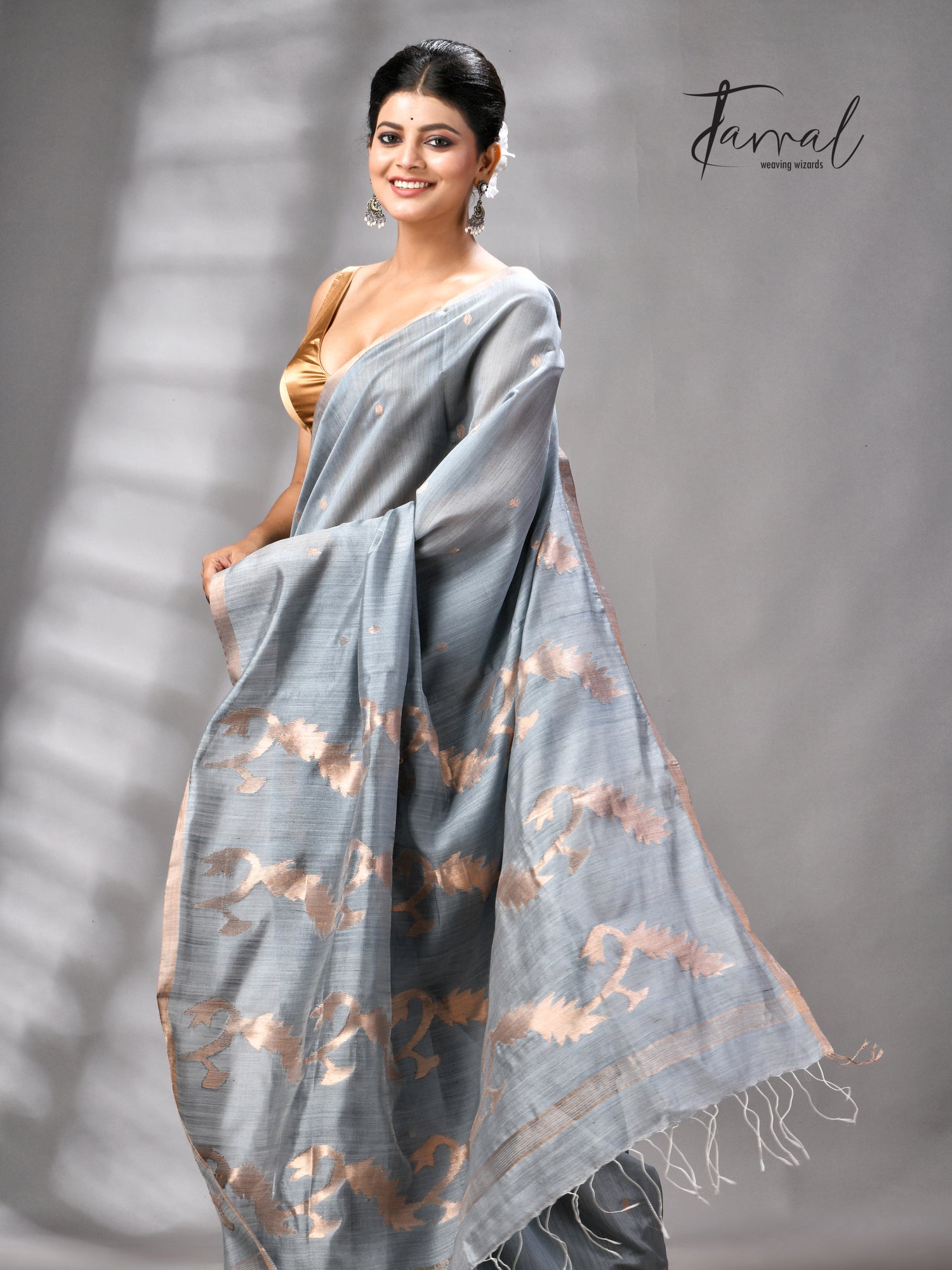 Steel Grey Pure Mulberry Silk Handwoven Jamdani Saree