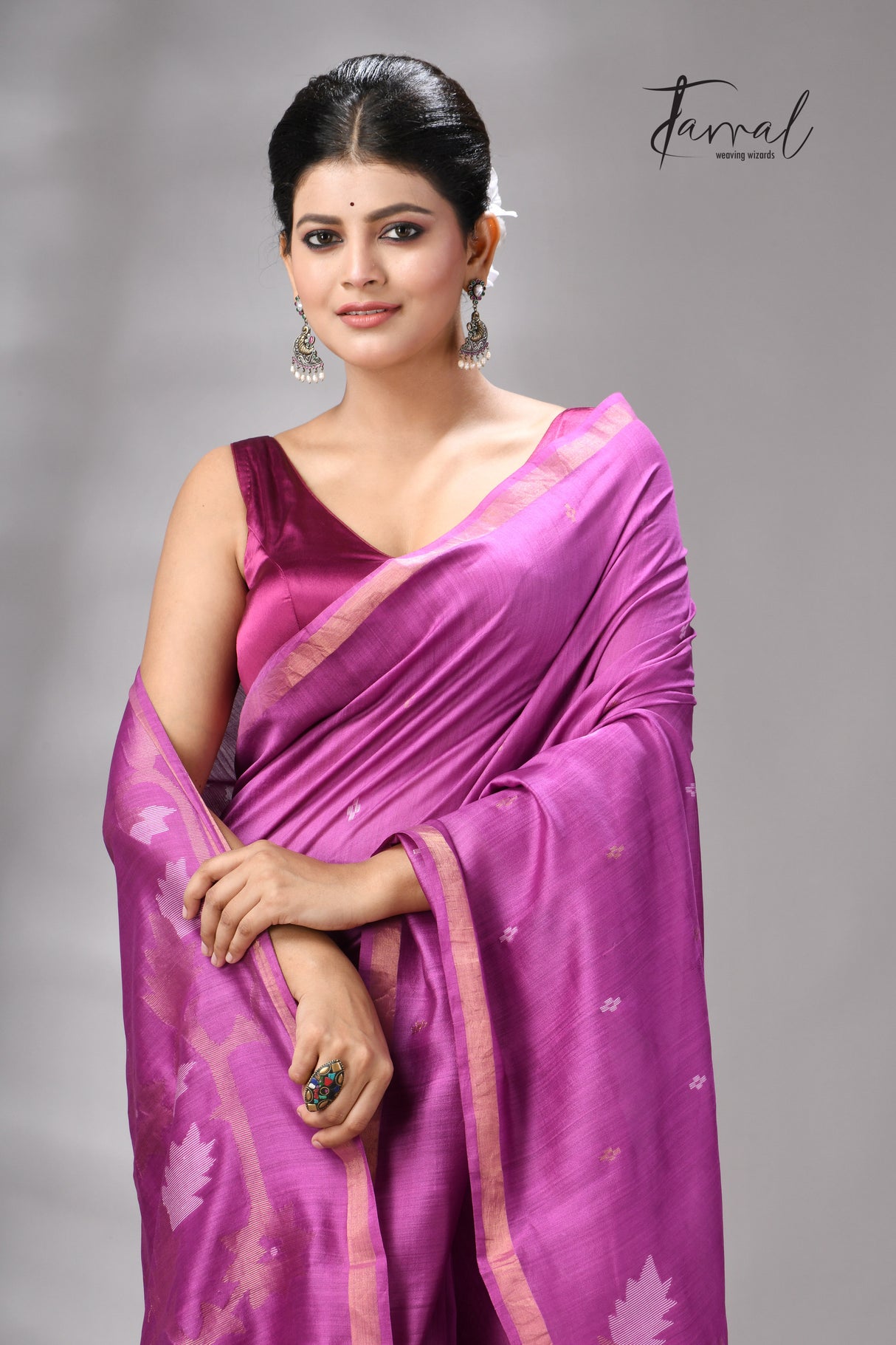 Magenta with zari border mulberry silk handwoven jamdani saree