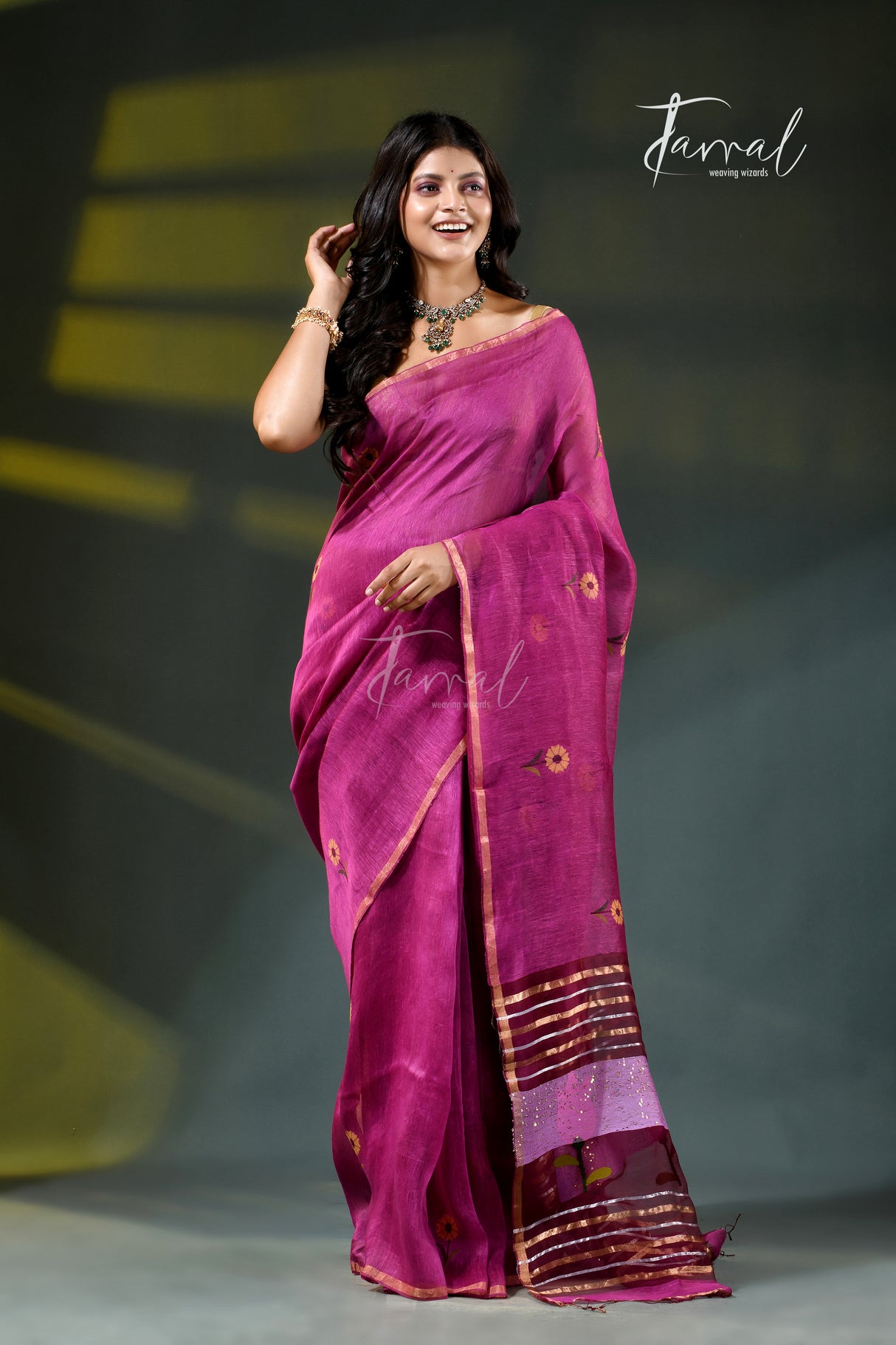 Deep onion pink silk linen handwoven jamdani saree