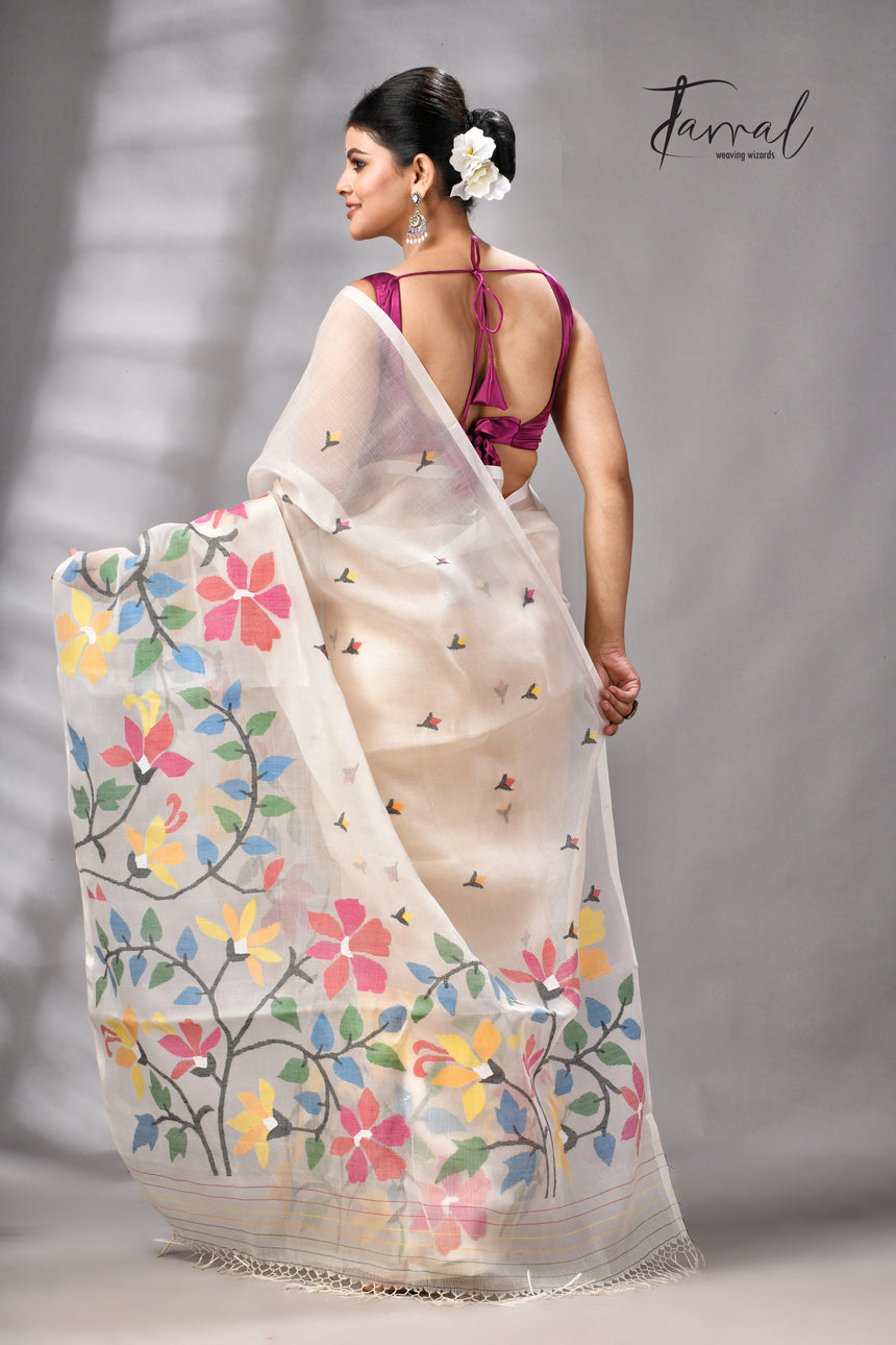 Offwhite With Multicolour Floral Handwoven Jamdani Saree