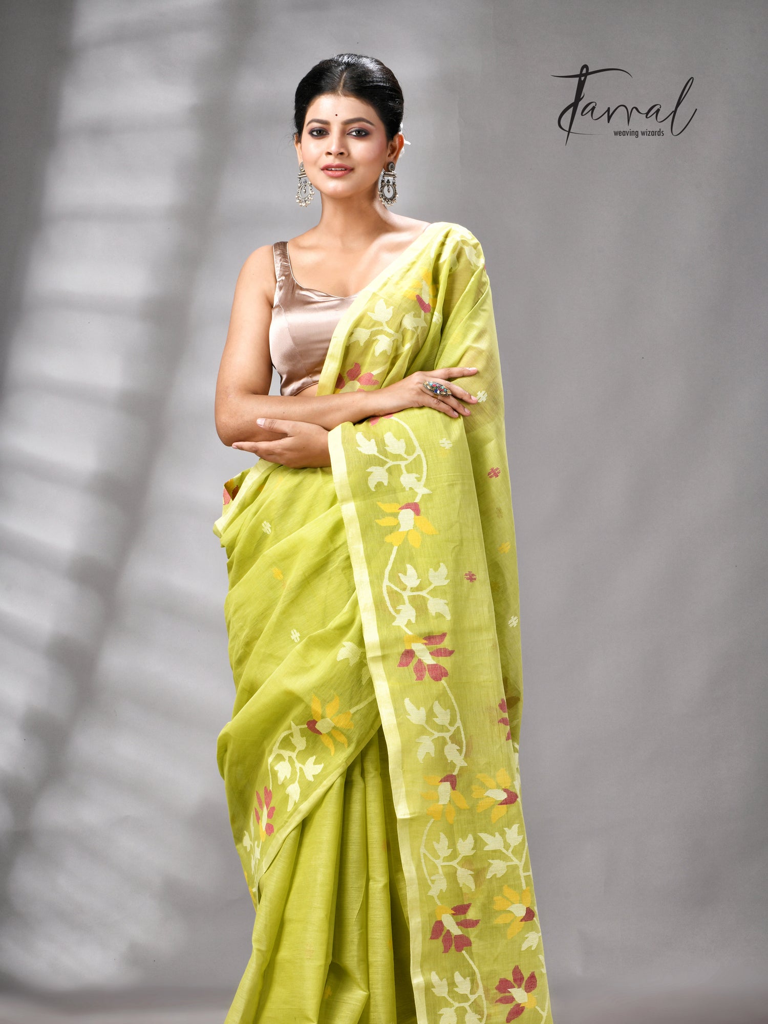 Lemon green pure cotton handwoven jamdani saree
