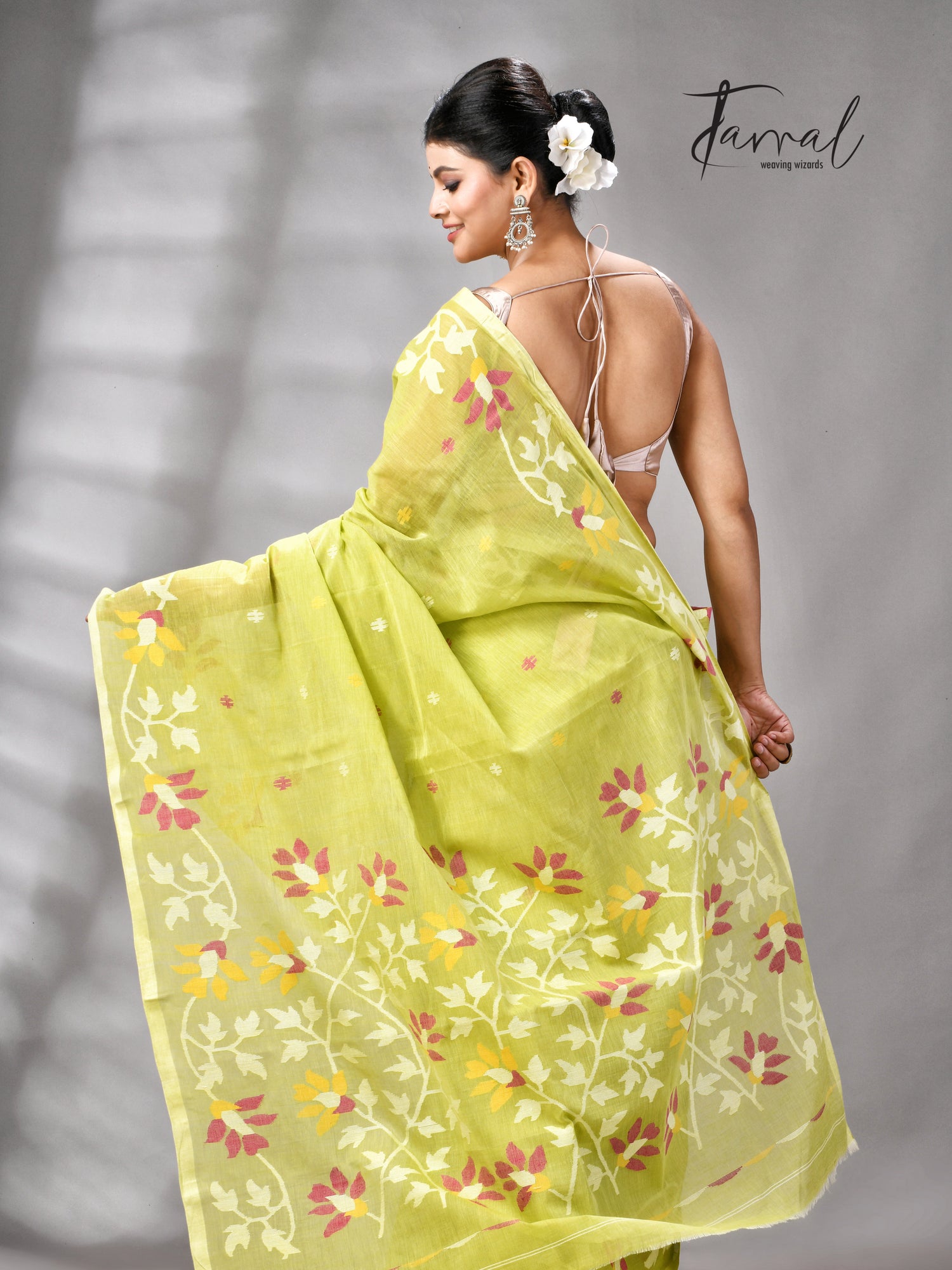 Lemon green pure cotton handwoven jamdani saree