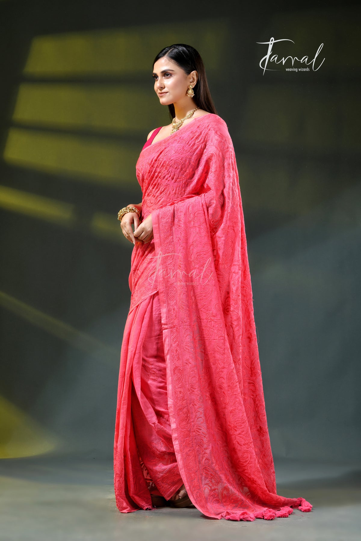 Coral pink mulmul cotton handloom embroidery saree