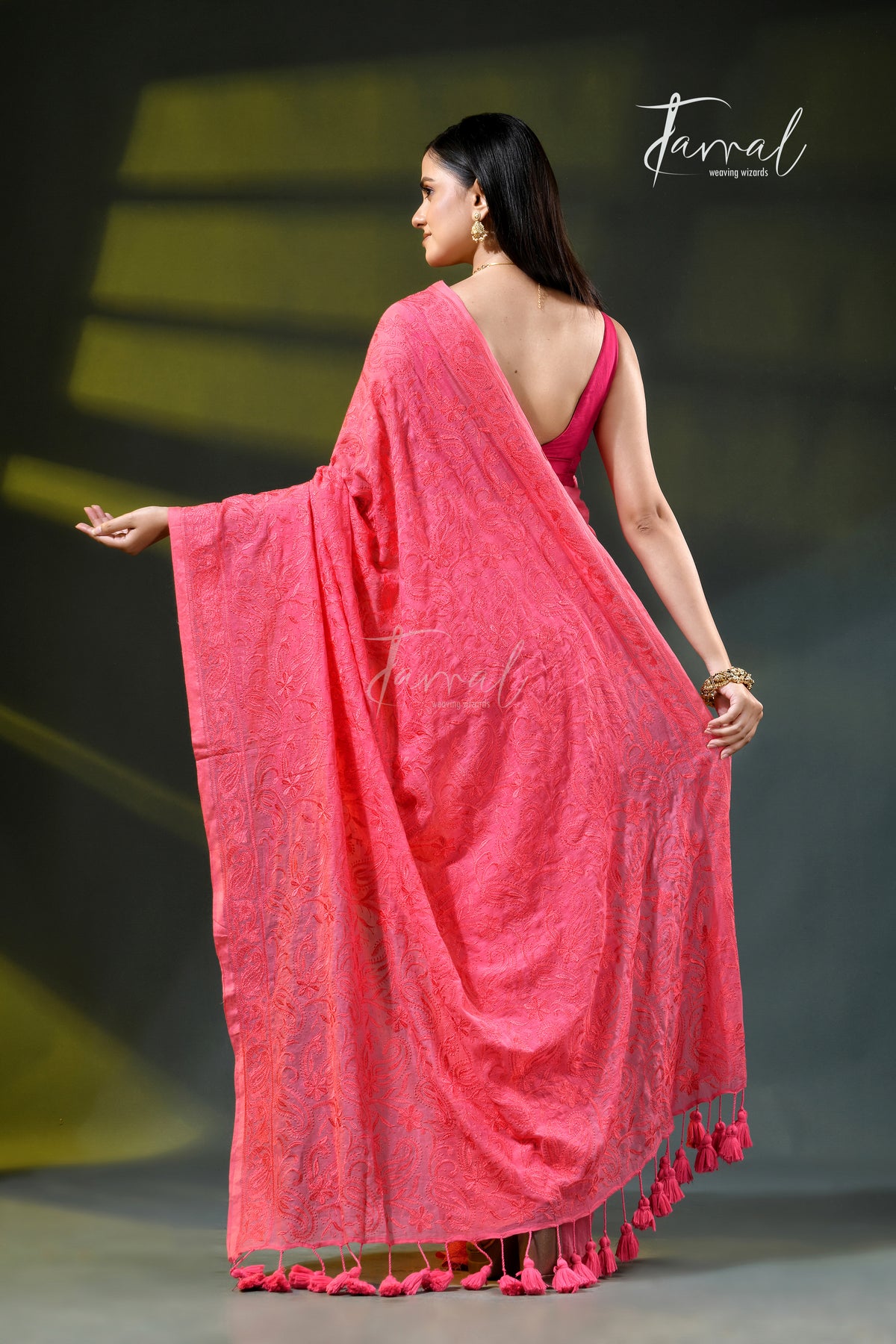 Coral pink mulmul cotton handloom embroidery saree
