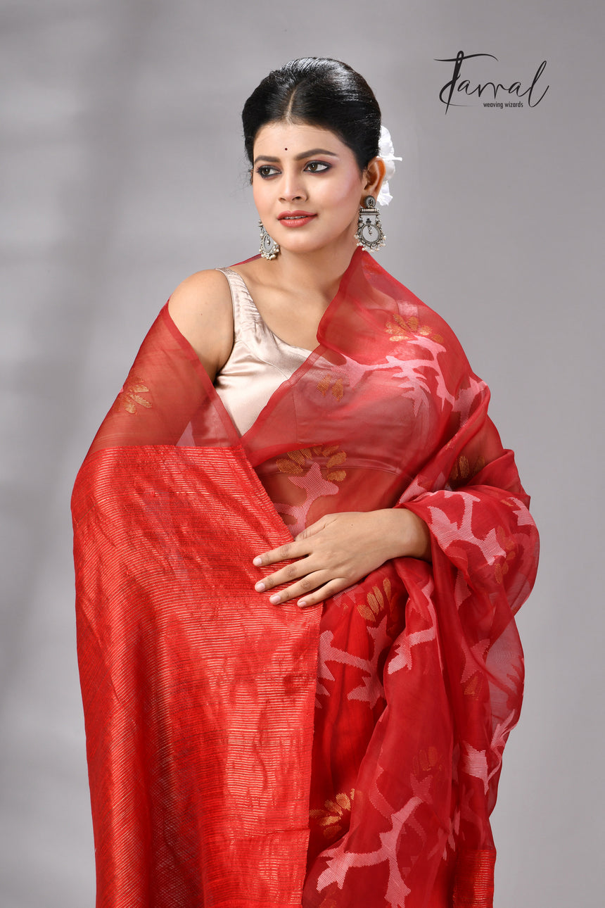 Red Handwoven Matka Muslin Jamdani Silk Saree