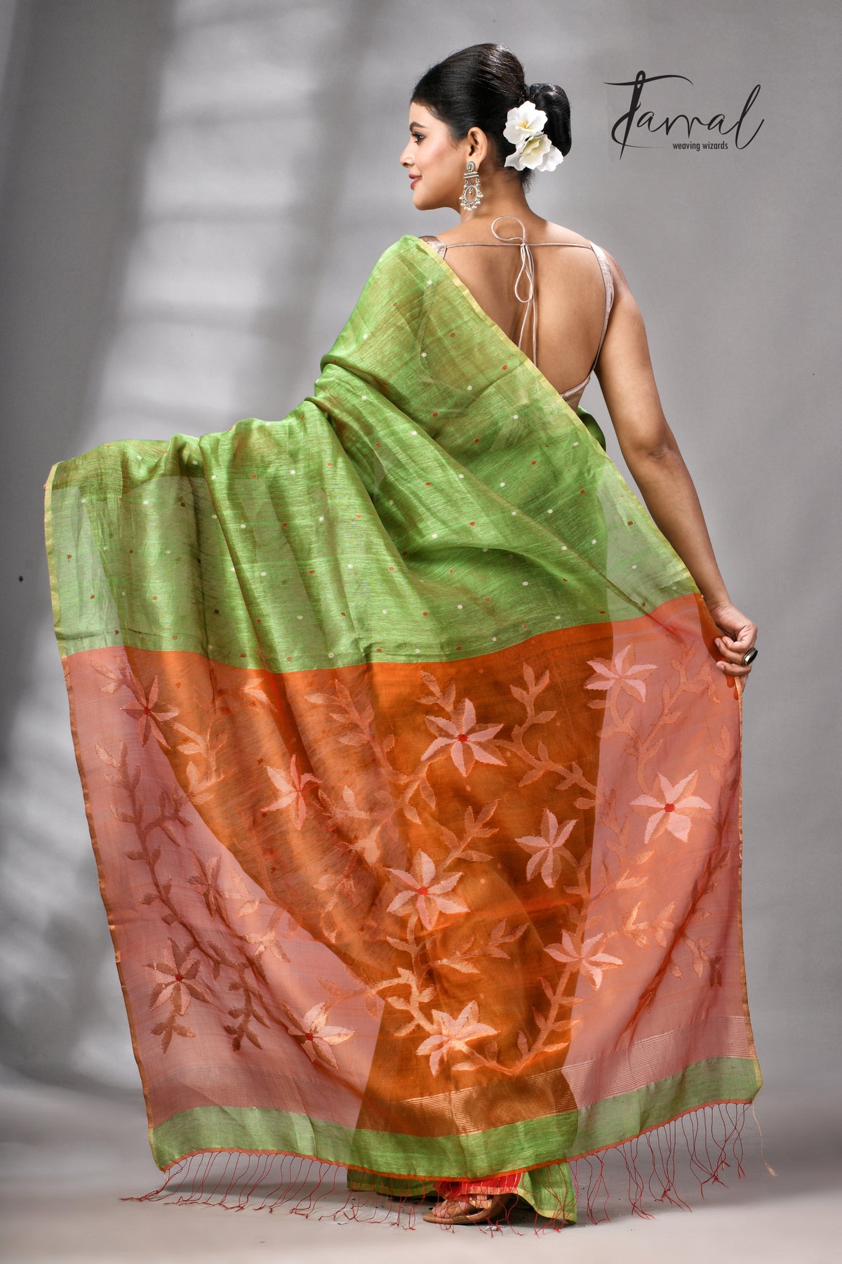 Parrot Green Silk Linen Handwoven Jamdani Saree