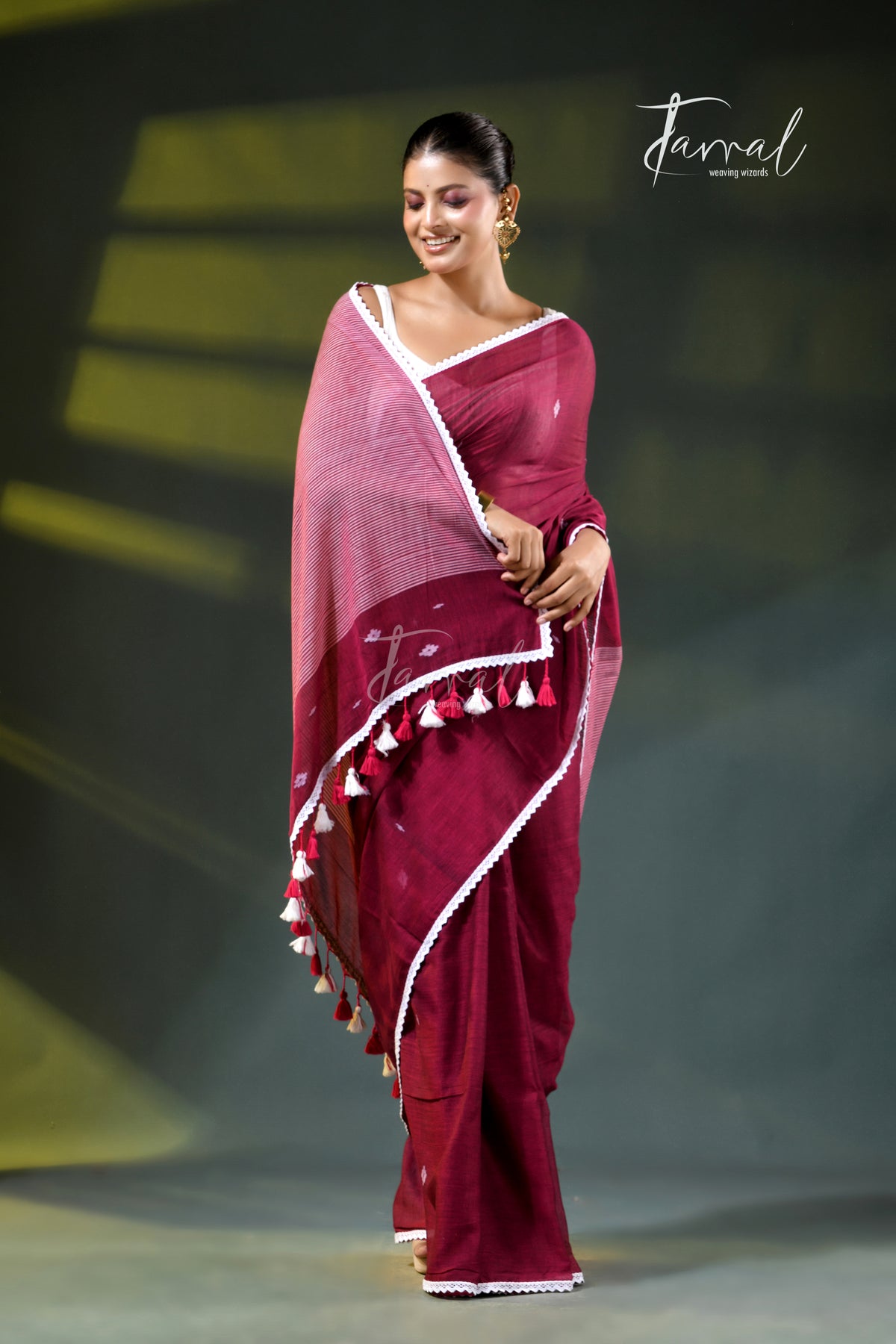 Maroon Handloom Jamdani Saree | Geometric Motifs | Minimal Border | Tamal Boutique