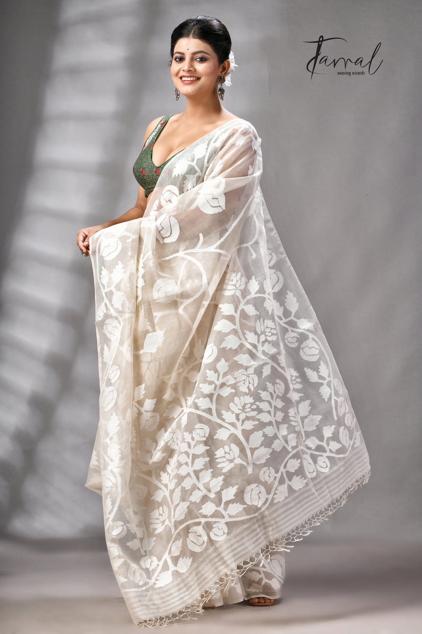 Offwhite Self Allover Rose Motifs Handwoven Muslin Silk Jamdani Saree