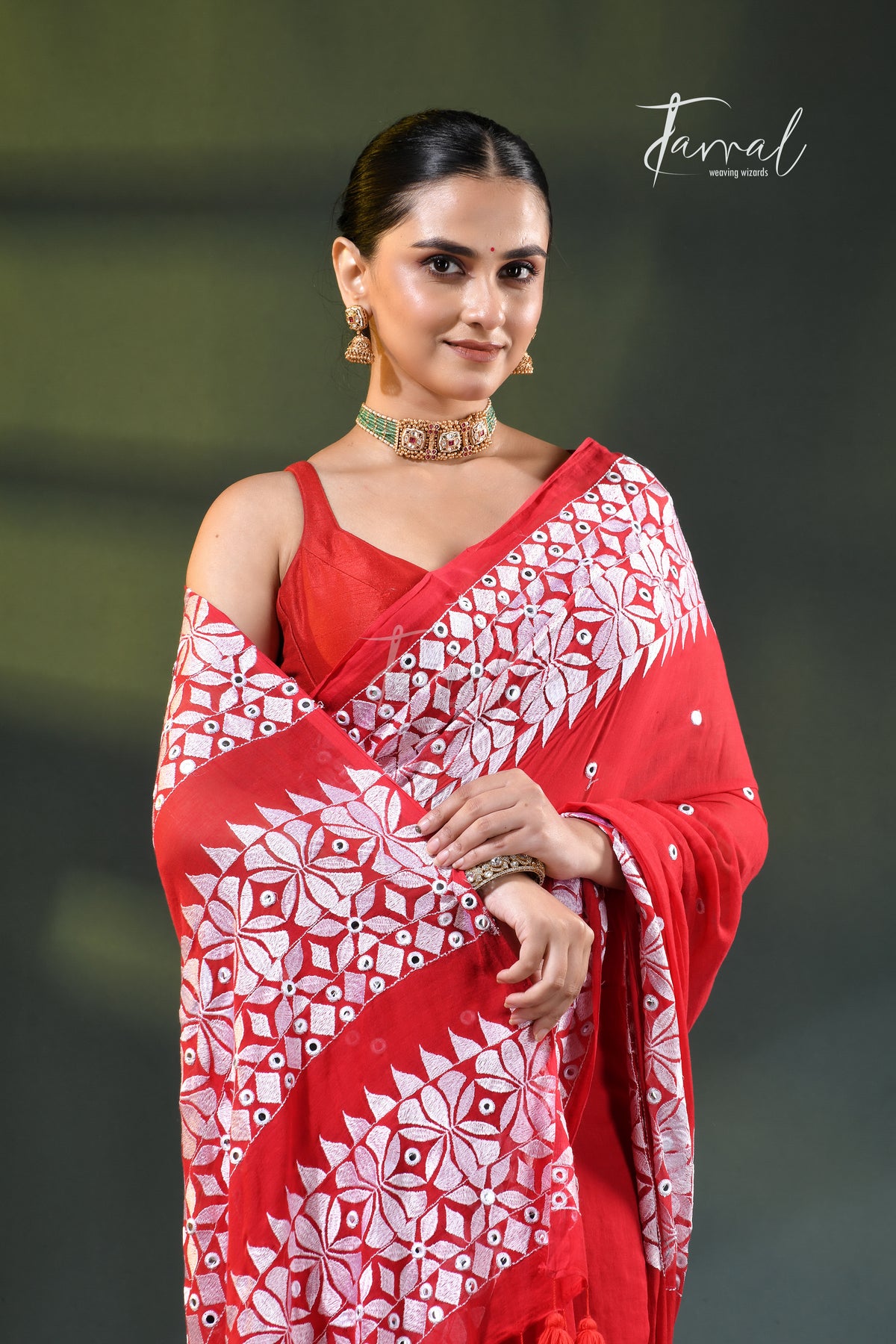 Red Mulmul Cotton Saree with White Kathiyawadi Embroidery | Cross-Regional Craft | Tamal Boutique