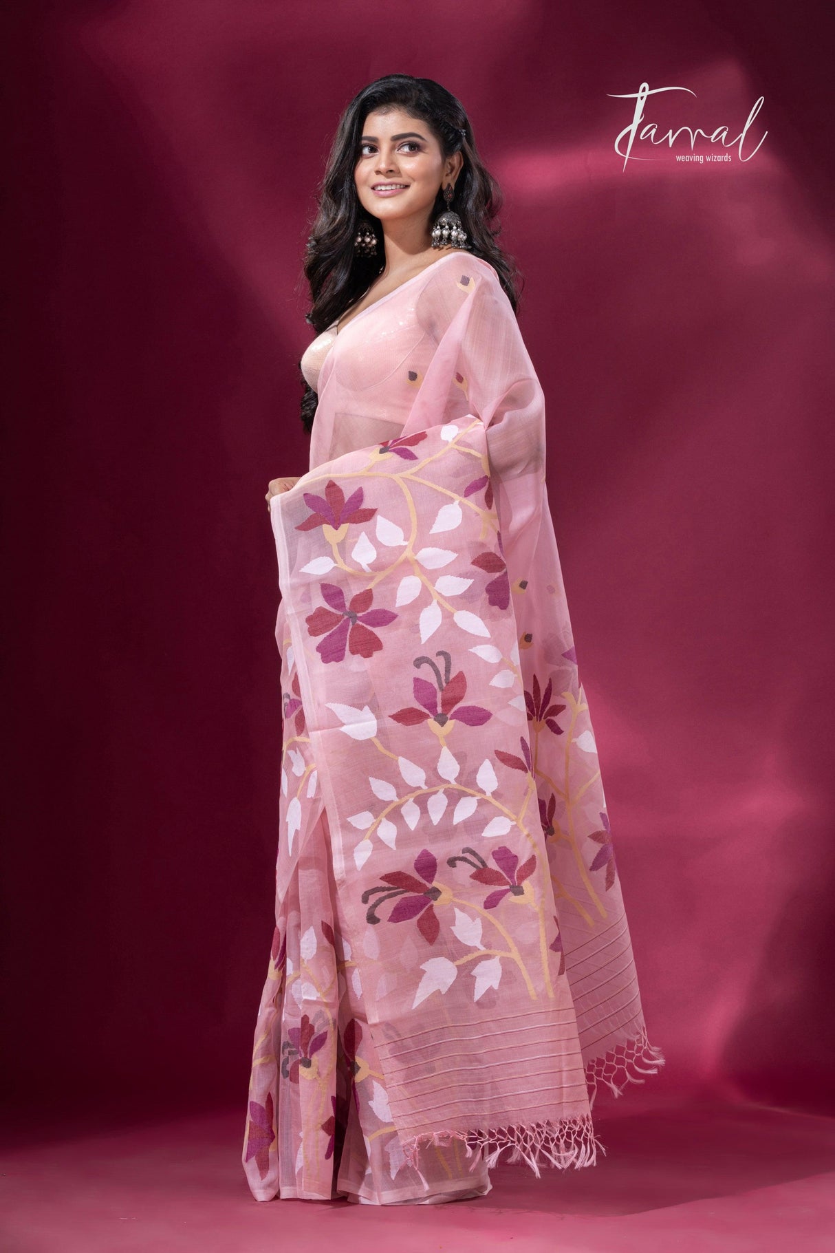 Deep Dust Pink & maroon muslin silk handwoven jamdani saree3