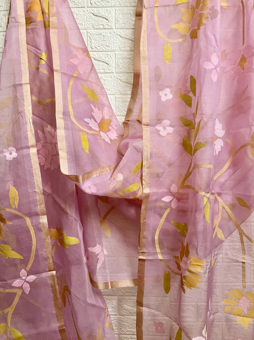 Dust pink with tusser border allover floral handwoven muslin silk jamdani saree - Tamal Boutique
