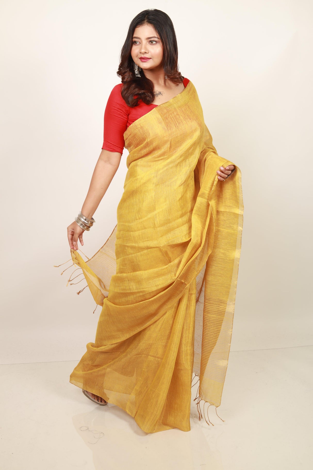 jamdani saree, jamdani, handloom, handwoven, saree, silk, dhakai, weaving, kolkatasaree, tamalboutique