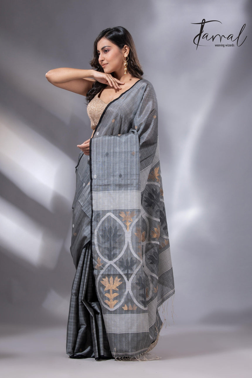Grey Tussar Cotton Handwoven Jamdani Saree with Black Border full3