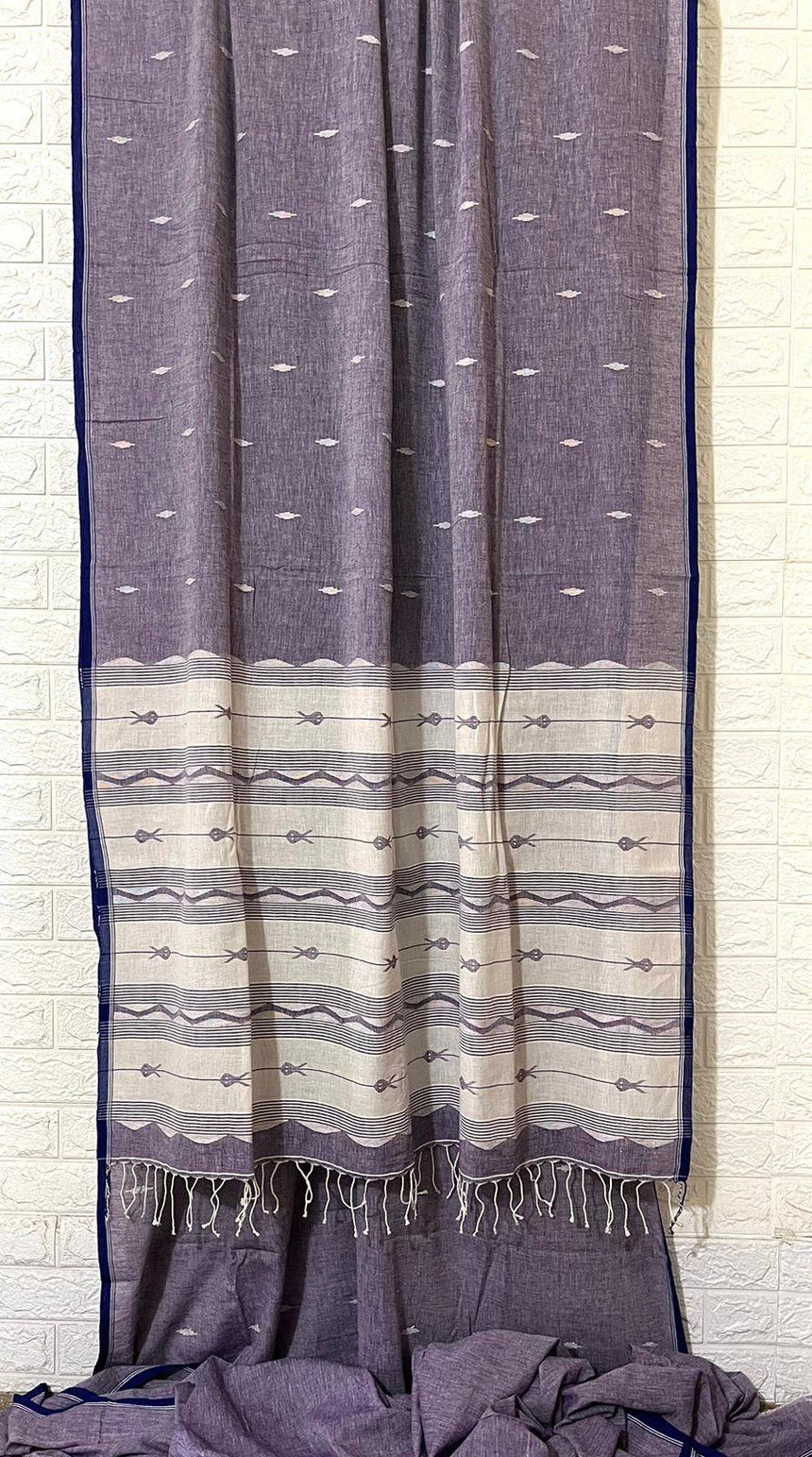 Lavender with blue fish motifs cotton handwoven jamdani saree