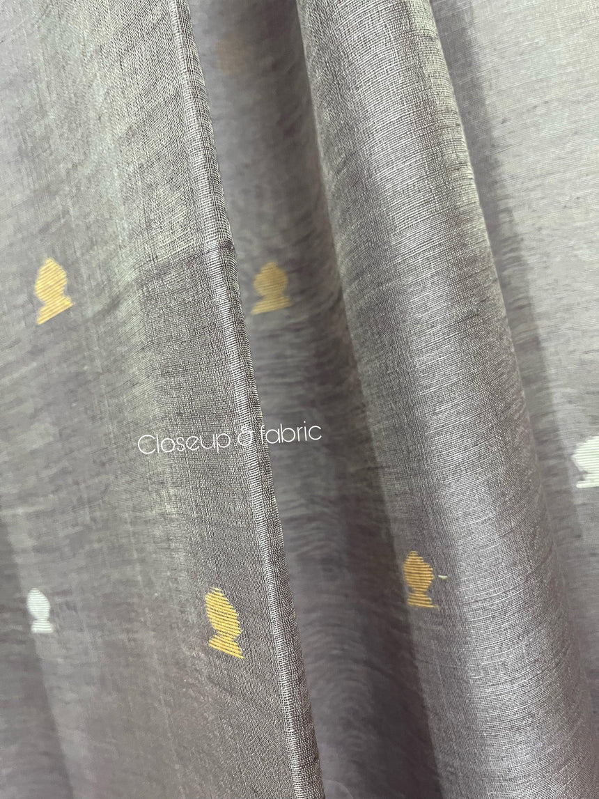 Lavender with hot pink pallu silk linen handwoven jamdani saree - Tamal Boutique