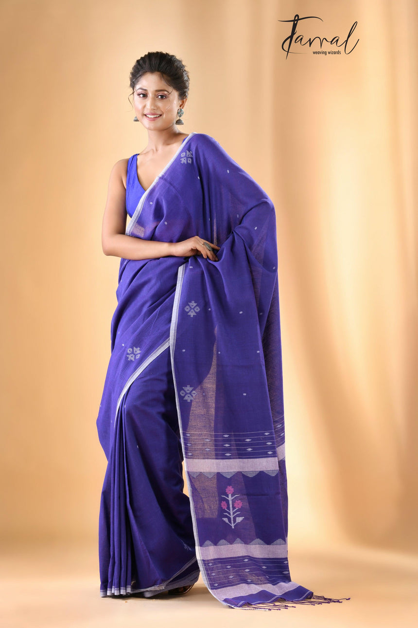 Lavender with tree pallu pure cotton handwoven jamdani saree