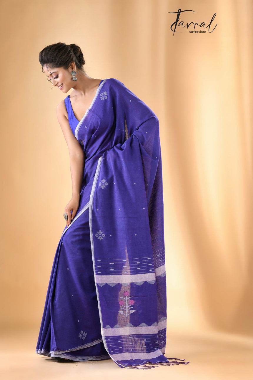 Lavender with tree pallu pure cotton handwoven jamdani saree