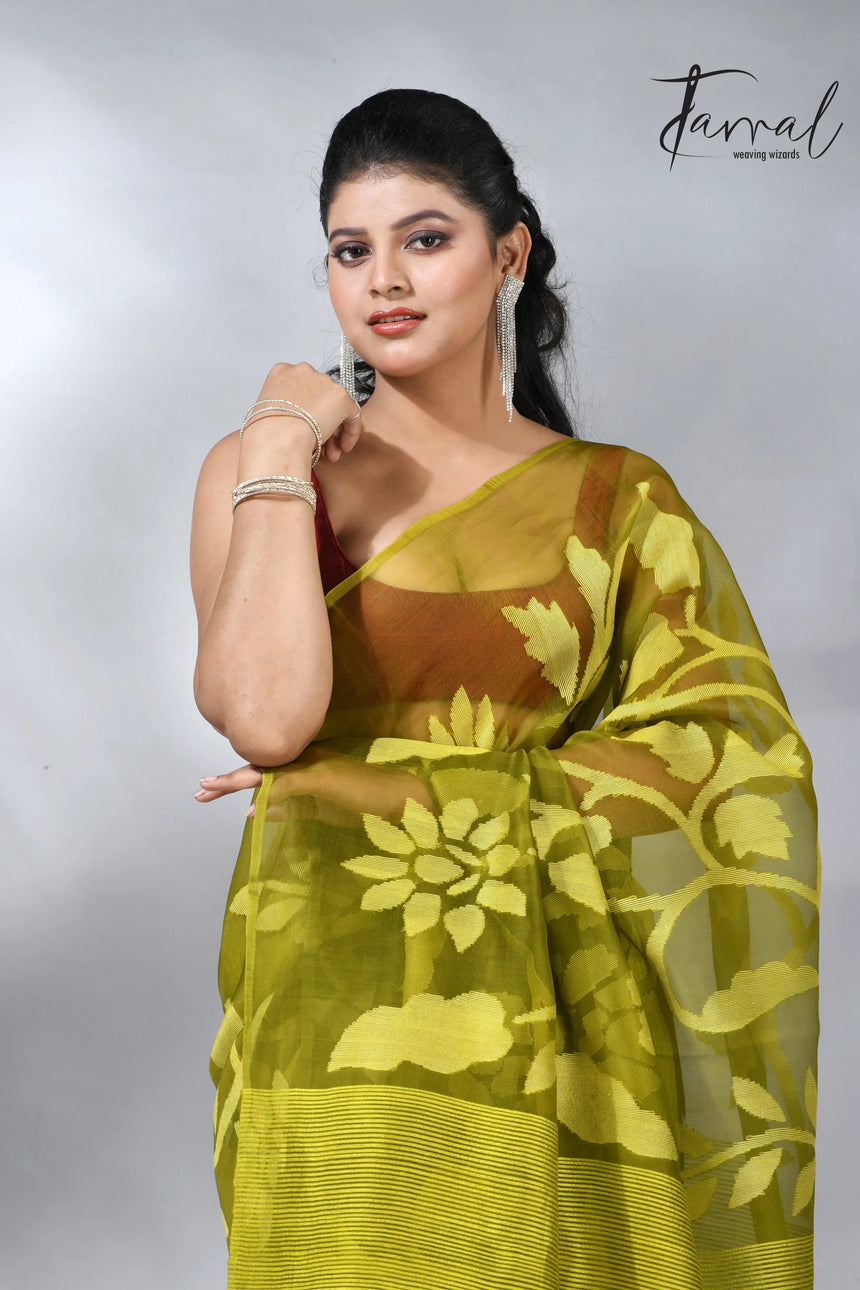 Lemon Green half & matka muslin silk handwoven jamdani saree