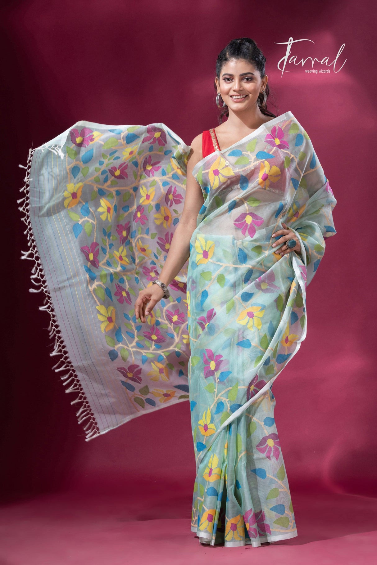 Light Sea Green Floral Delight allover Handwoven Jamdani Saree1