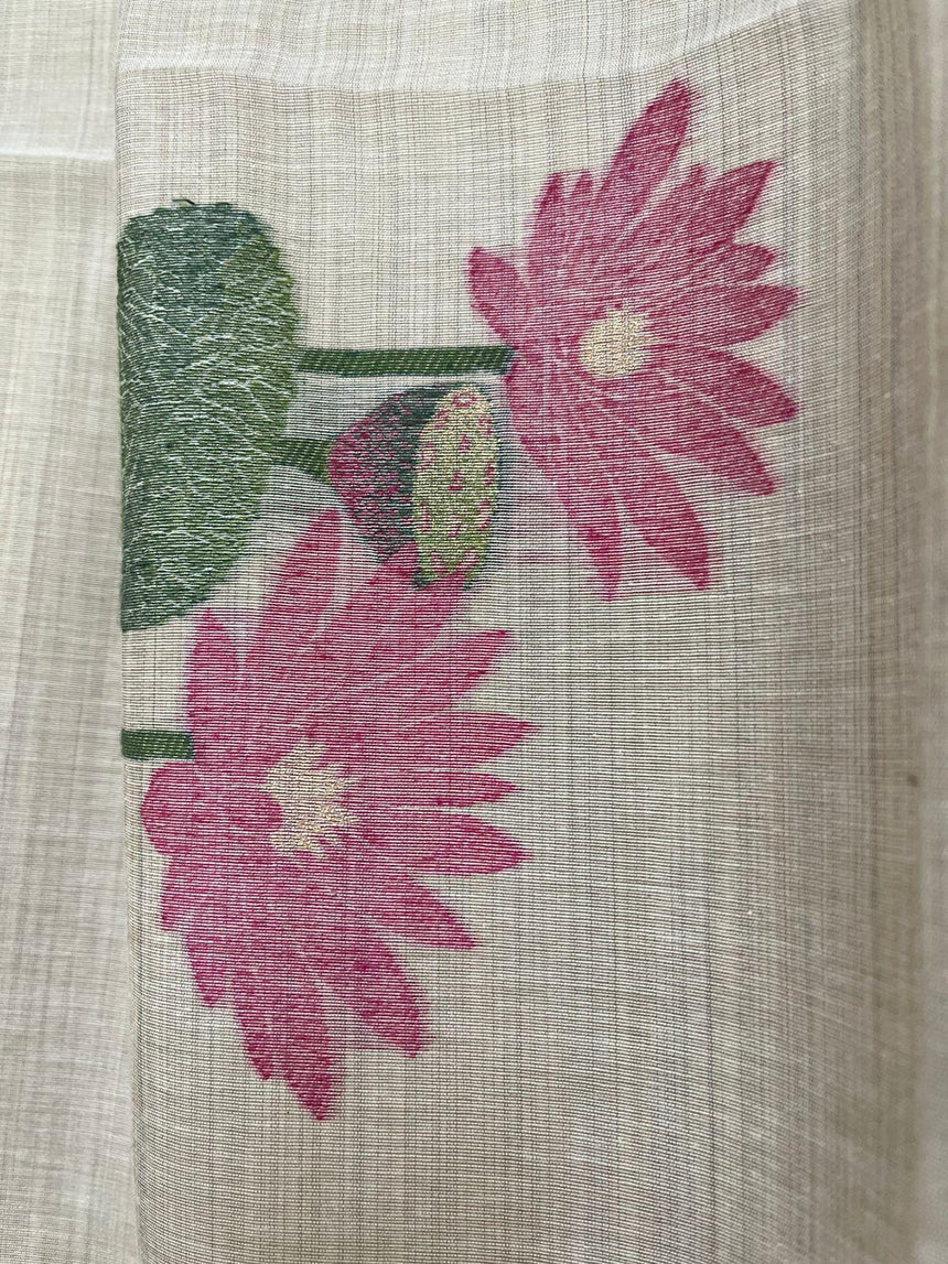 Light beige with pink colour water lily woven motifs handloom silk cotton saree - Tamal Boutique