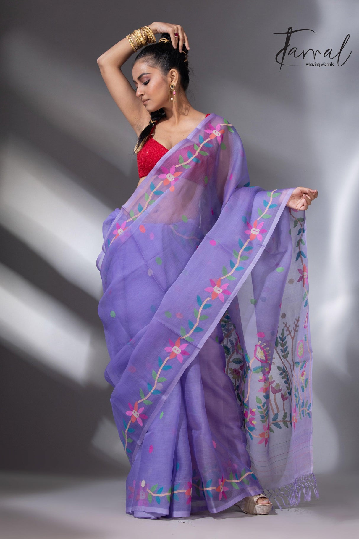 Light lavender colour floral muslin silk handwoven jamdani saree - Tamal Boutique