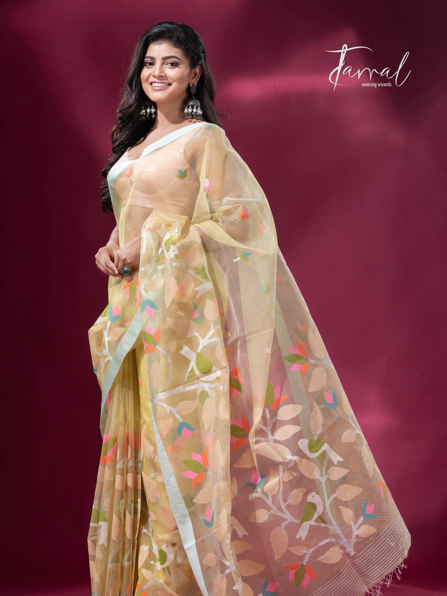 Light lemon yellow pure organza silk handwoven jamdani saree right