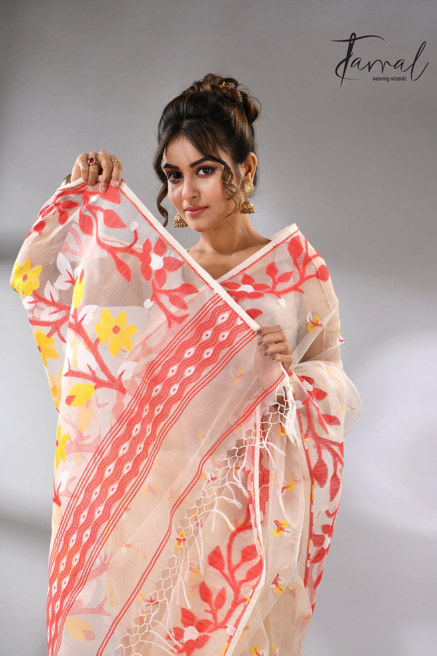 jamdani saree, jamdani, handloom, handwoven, saree, silk, dhakai, weaving, kolkatasaree, tamalboutique