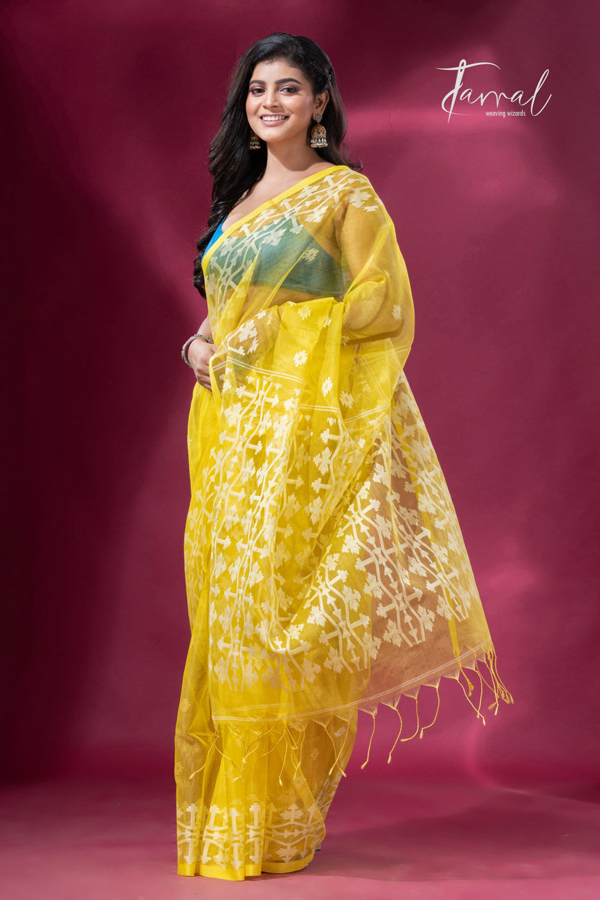 jamdani saree, jamdani, handloom, handwoven, saree, silk, dhakai, weaving, kolkatasaree, tamalboutique