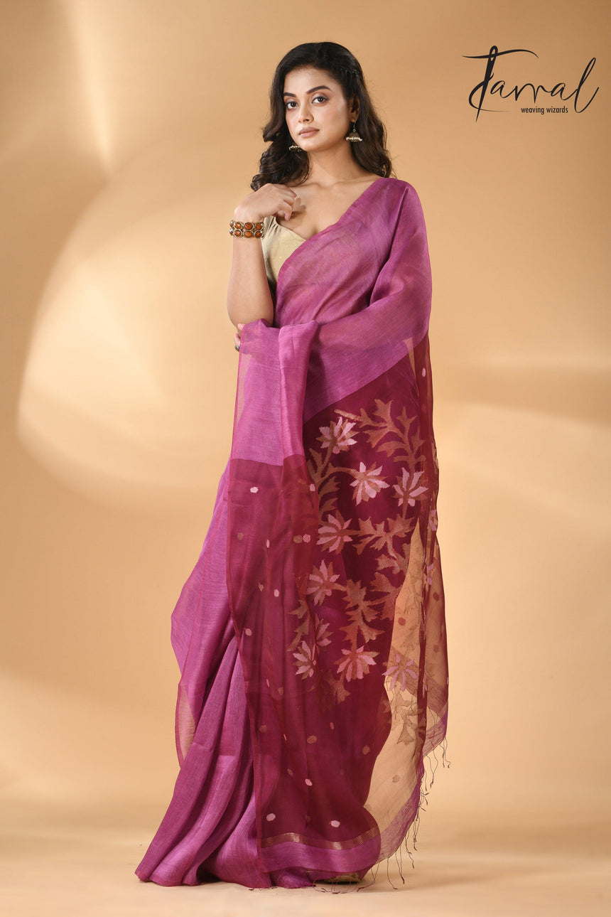 Linen Handwoven Jamdani Saree With Magenta Thoka Silk Saree full