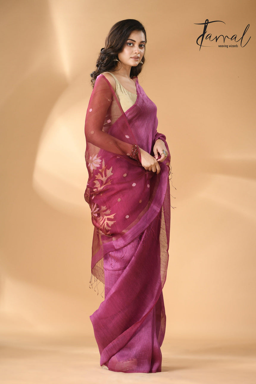 Linen Handwoven Jamdani Saree With Magenta Thoka Silk Saree left