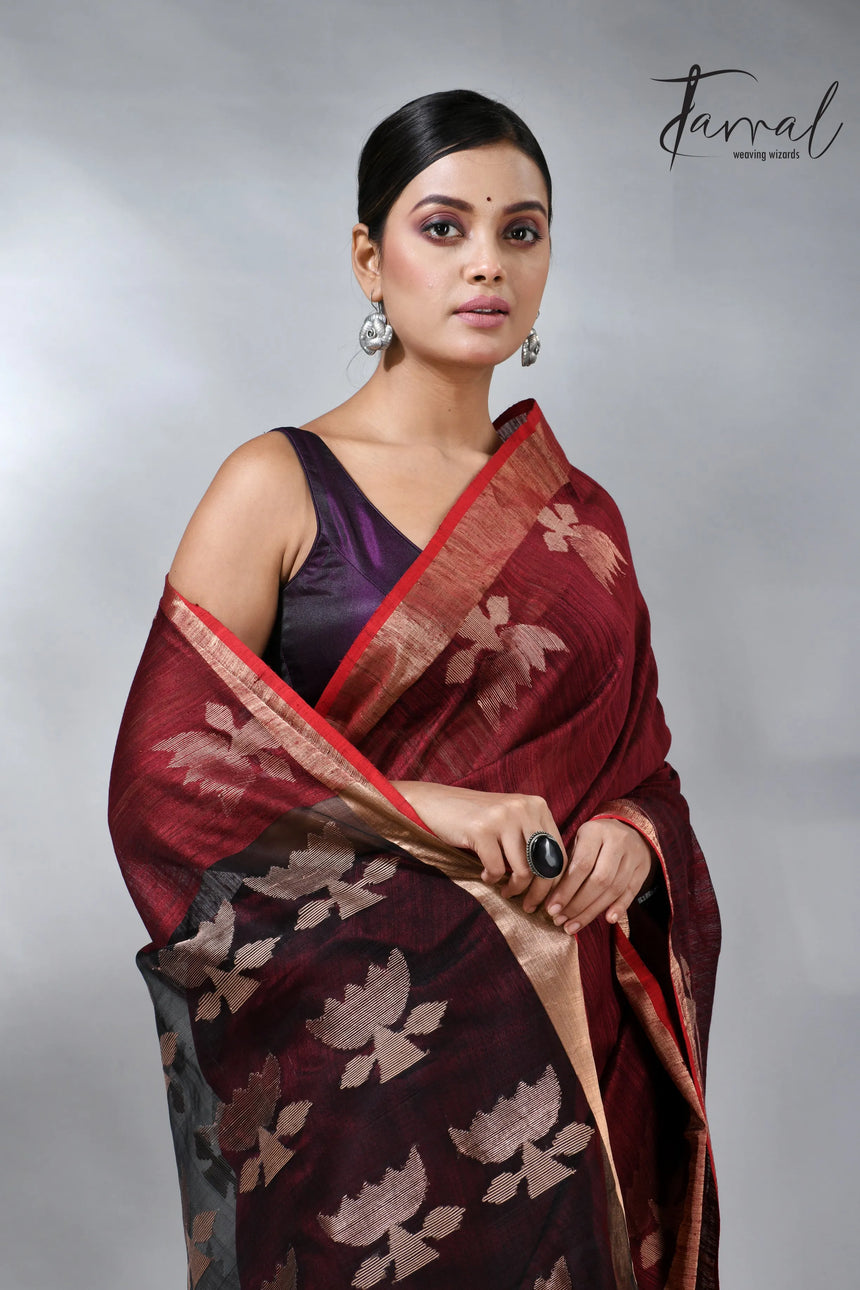 Marron with border lotus matka silk handwoven jamdani saree