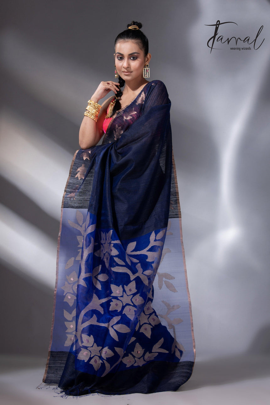 Midnight Blue Matka Silk Handwoven Jamdani Saree full7