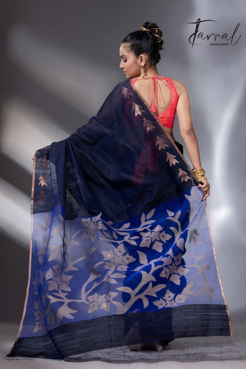 Midnight Blue Matka Silk Handwoven Jamdani Saree full8