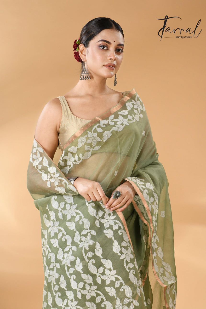 Moss Green Muslin Silk Handwoven Needle Work Jamdani Saree full2
