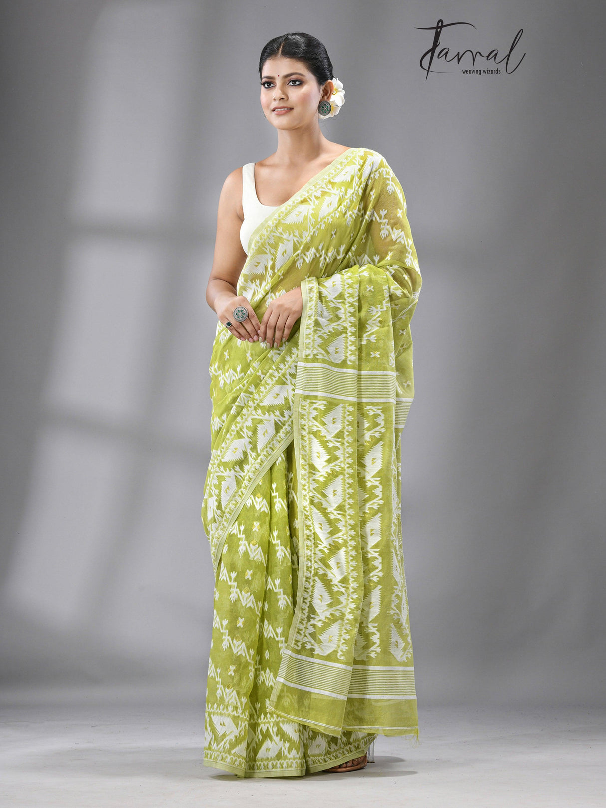 jamdani saree, jamdani, handloom, handwoven, saree, silk, dhakai, weaving, kolkatasaree, tamalboutique