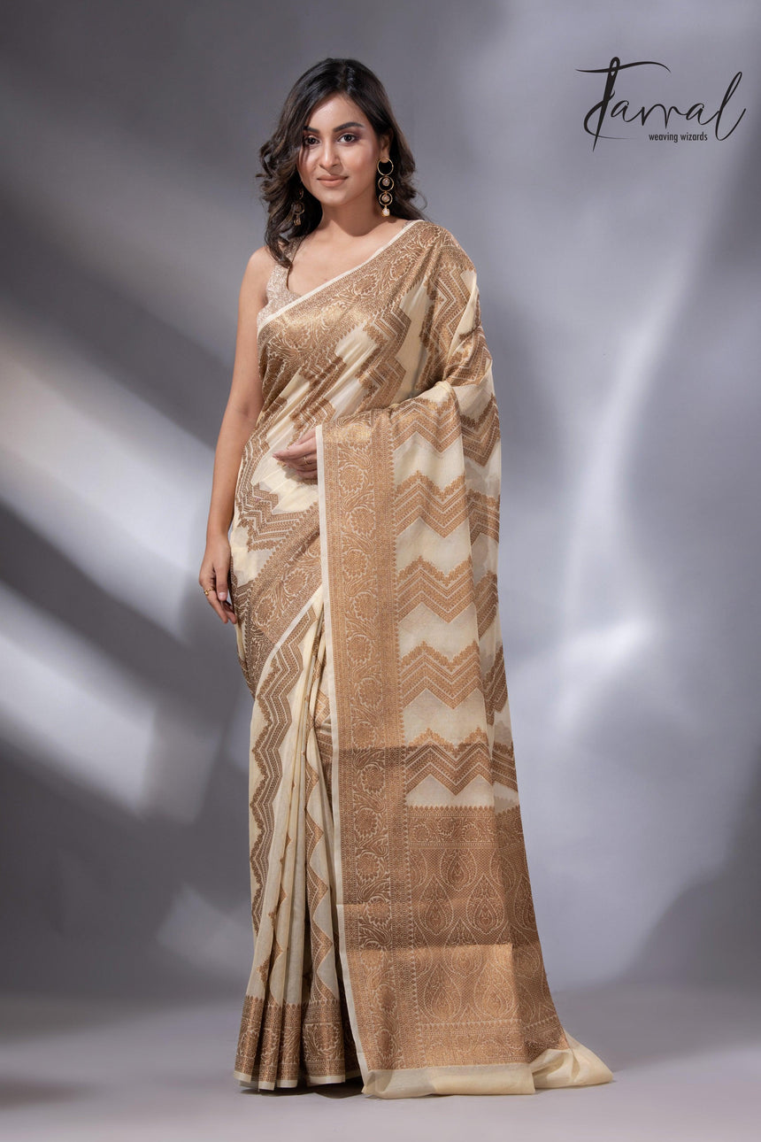 Offwhite colour with antic zari Banarasi silk handloom saree1