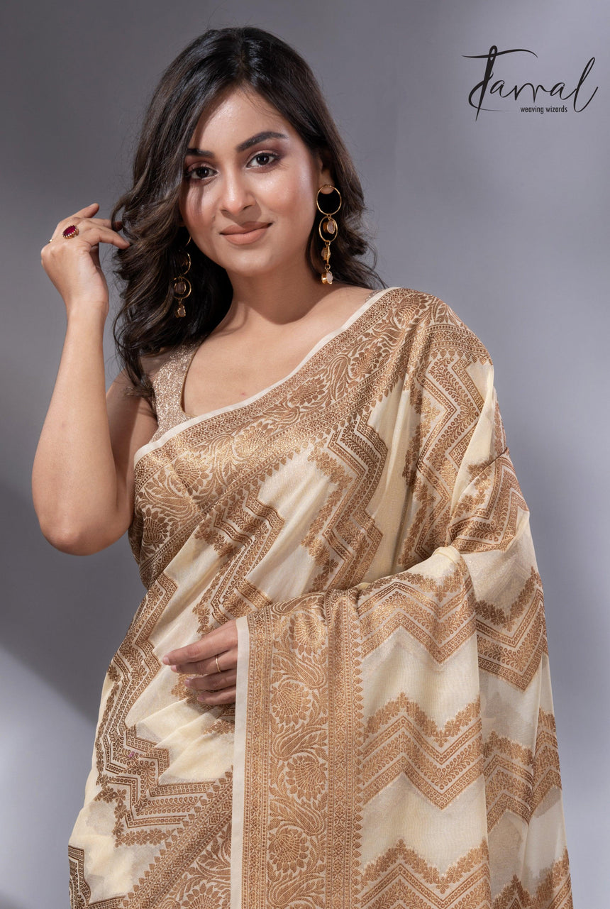 Offwhite colour with antic zari Banarasi silk handloom saree2