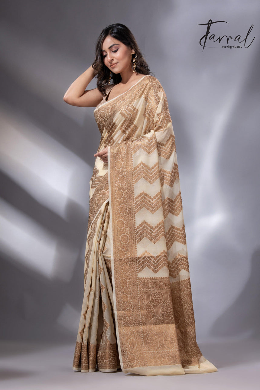 Offwhite colour with antic zari Banarasi silk handloom saree7