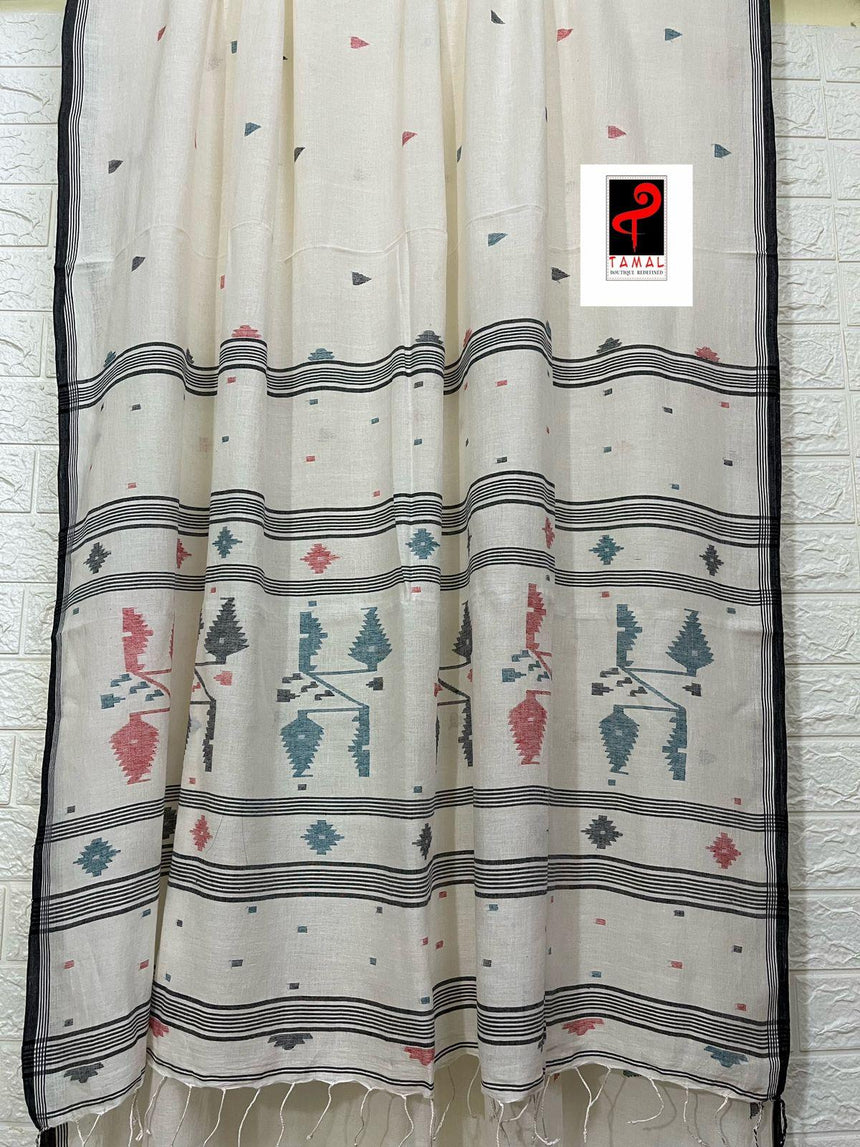 Offwhite with black border pure cotton handwoven jamdani saree