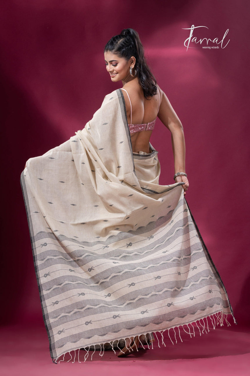 Offwhite with black border pure cotton handwoven jamdani saree