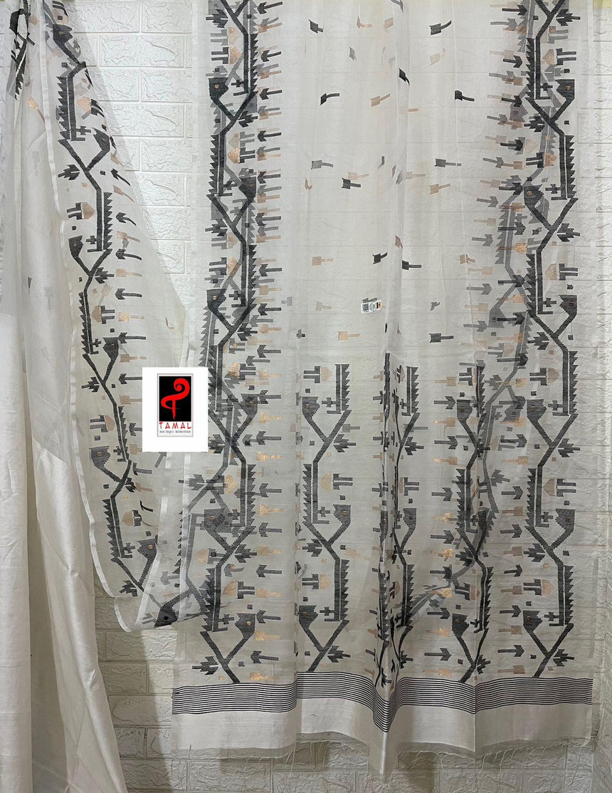 Offwhite with black & zari traditional muslin silk jamdani saree - Tamal Boutique