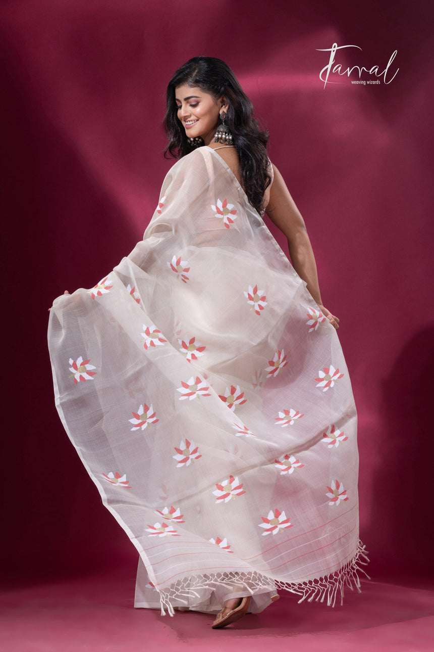 Offwhite with red & golden lotus motifs muslin silk handwoven jamdani saree - Tamal Boutique