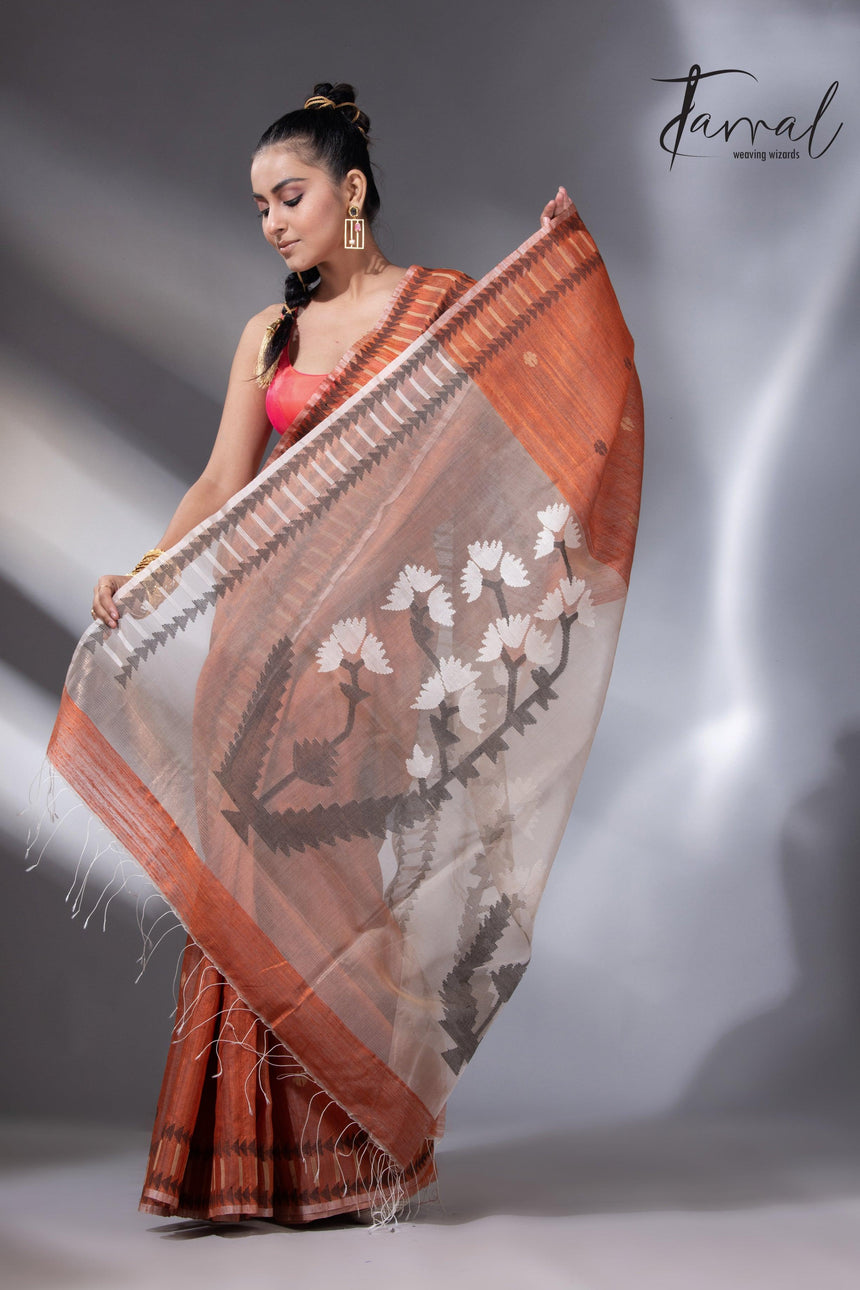 Orange Kalka Motifs Matka Silk Handwoven Jamdani Saree3